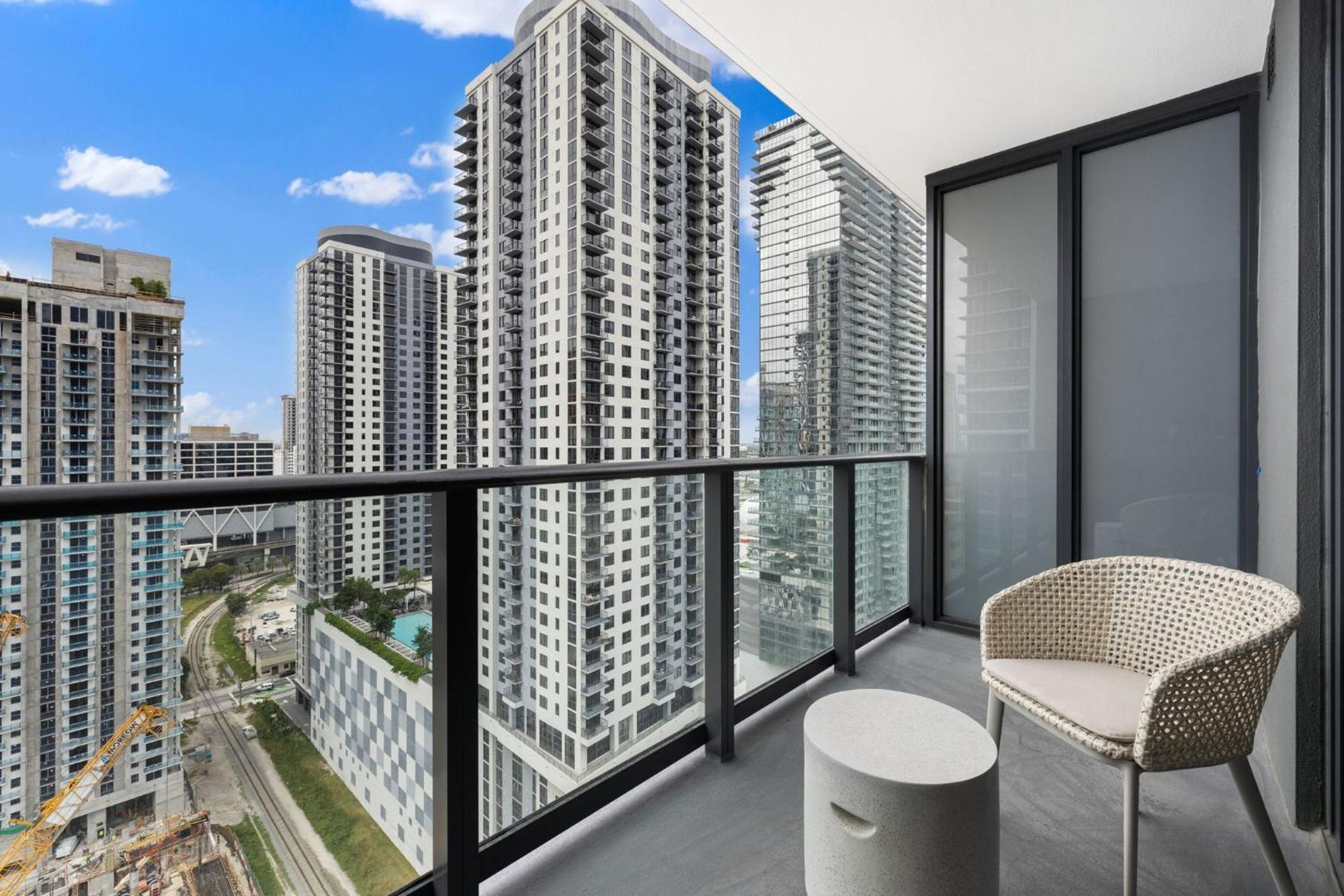 Appartement Free Parking! Stylish W Views